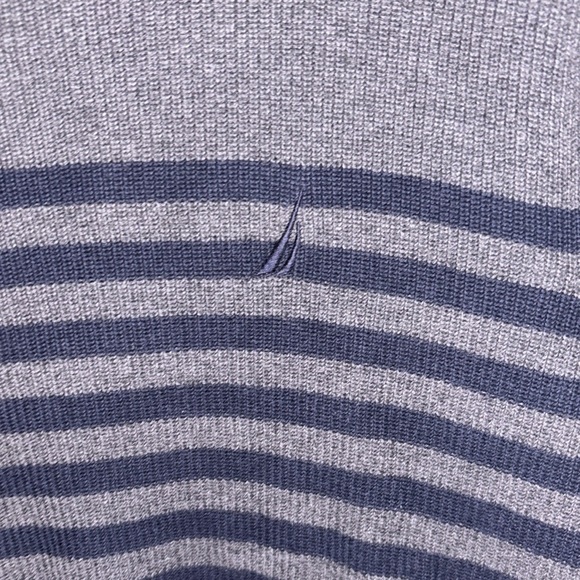 Nautica Men’s (bundle of 2) Striped Sweaters Both Sz Large - Picture 3 of 9